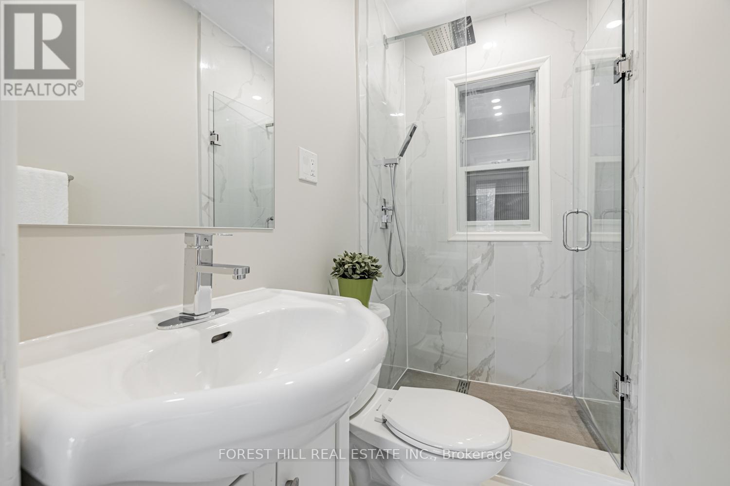 3 Blithfield Avenue, Toronto, Ontario  M2K 1X9 - Photo 25 - C12172775