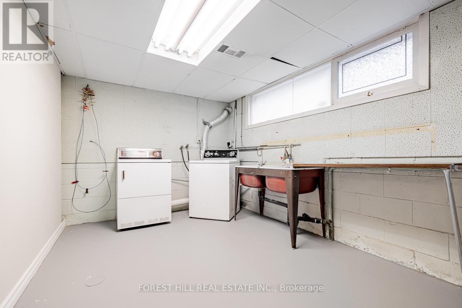 3 Blithfield Avenue, Toronto, Ontario  M2K 1X9 - Photo 33 - C12172775