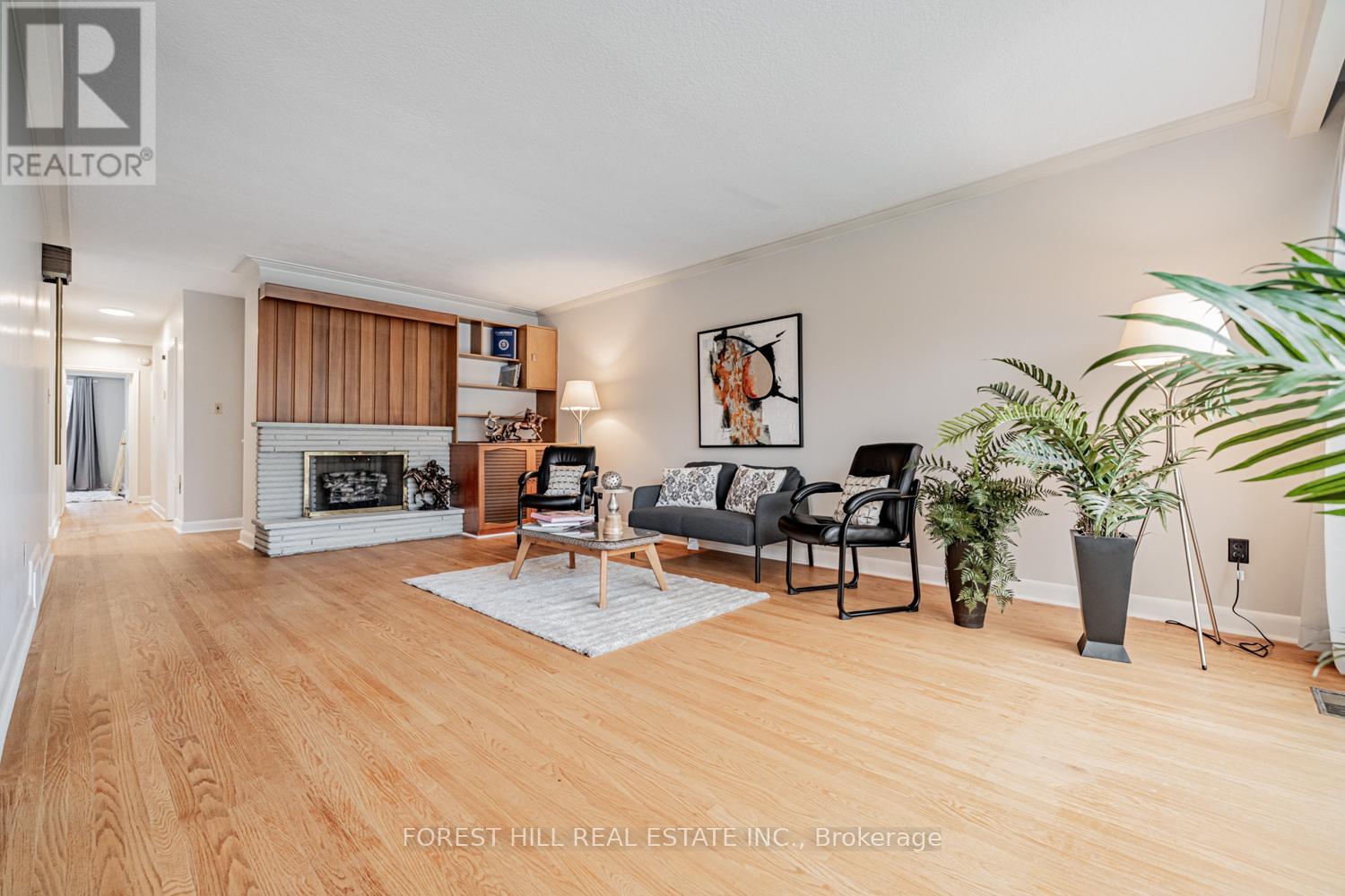 3 Blithfield Avenue, Toronto, Ontario  M2K 1X9 - Photo 9 - C12172775