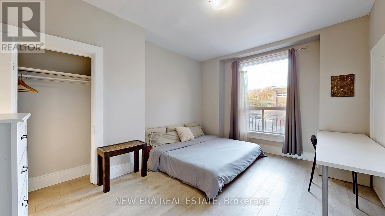 69 D'arcy Street, Toronto, Ontario  M5T 1J9 - Photo 6 - C12172805