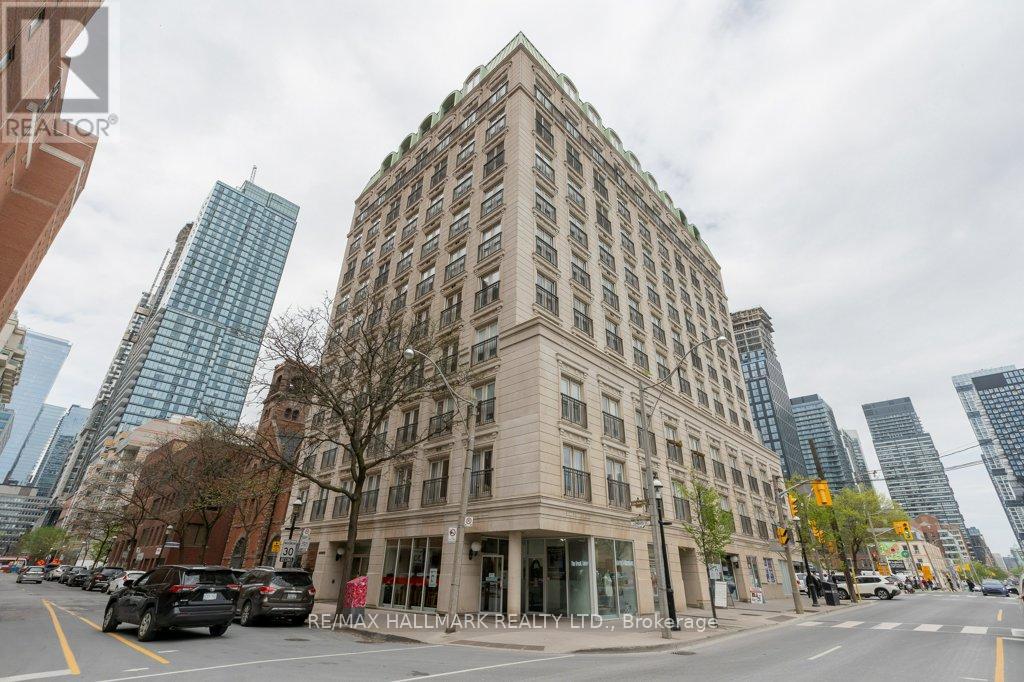 701 - 120 Lombard Street, Toronto, Ontario  M5C 3H5 - Photo 1 - C12172813