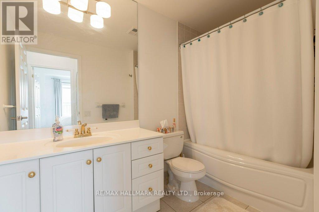 701 - 120 Lombard Street, Toronto, Ontario  M5C 3H5 - Photo 11 - C12172813
