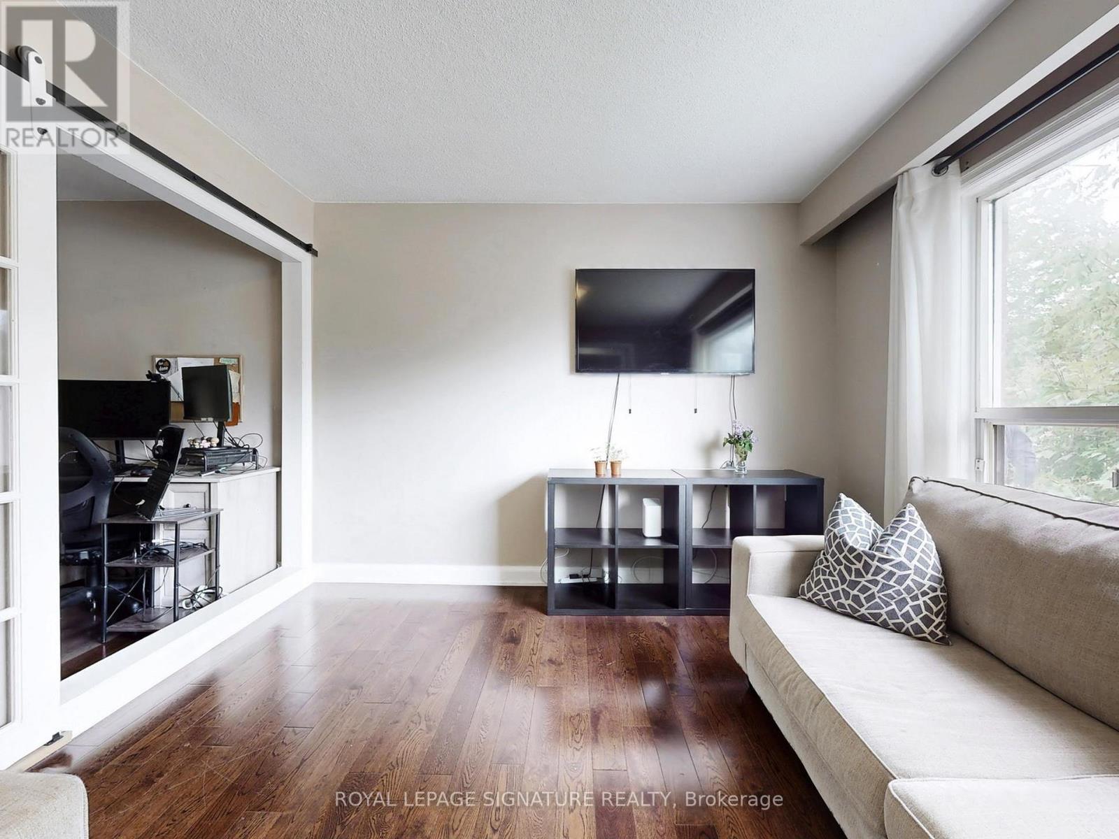 Property at 118 MOORE PARK AVENUE image 5