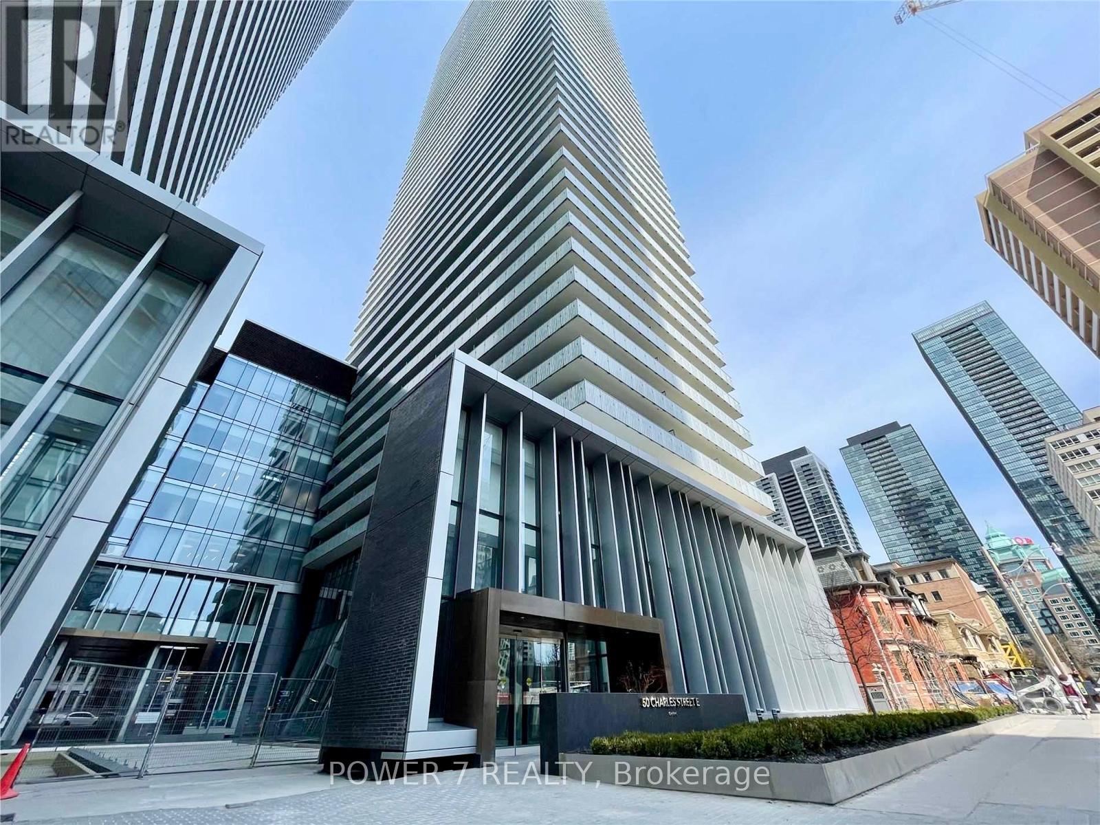 4402 - 50 CHARLES STREET E, Toronto, Ontario