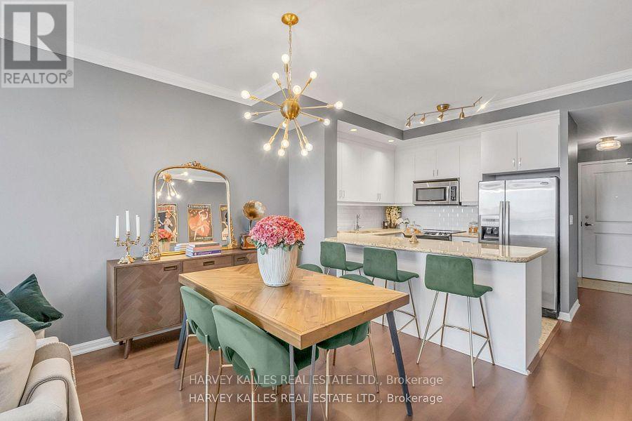 1402 - 21 Grand Magazine Street, Toronto (Niagara), Ontario  M5V 1B5 - Photo 10 - C12172895