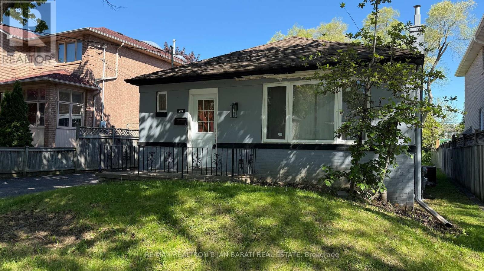208 Olive Avenue, Toronto, Ontario  M2N 4P6 - Photo 1 - C12172896