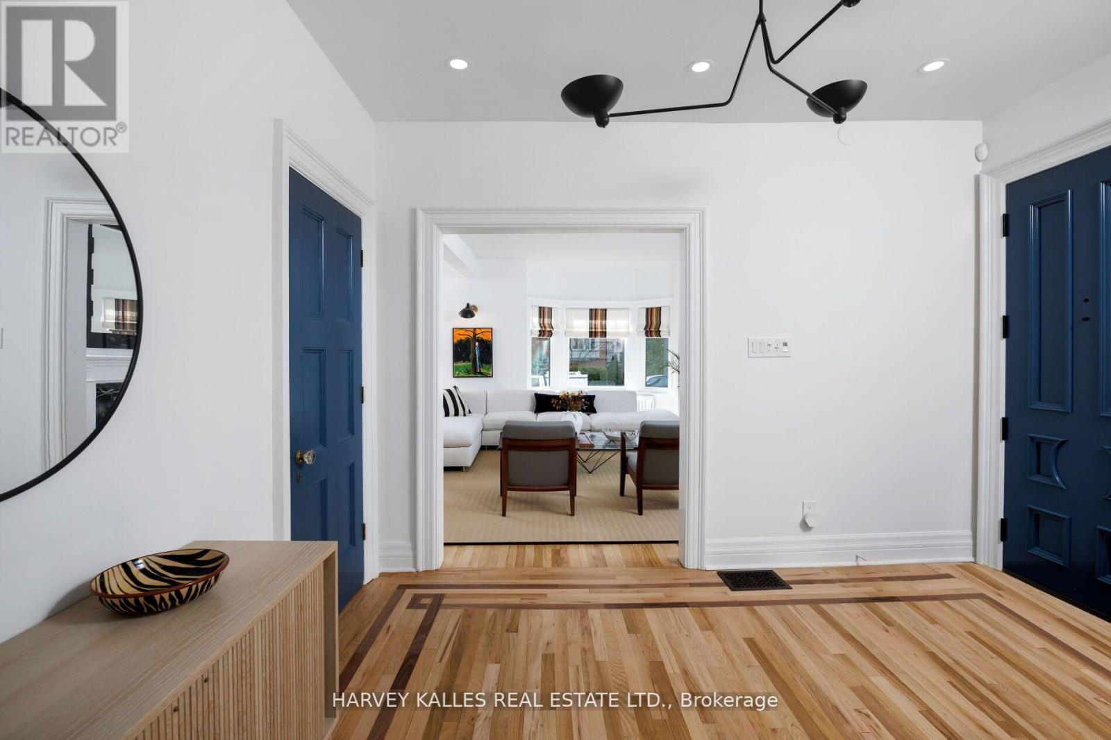 Property at 11 HAWTHORN AVENUE image 4