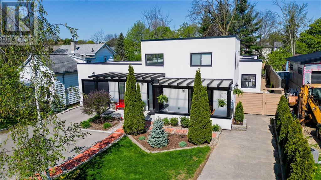 Property at 149 WOOLWICH Street image 1