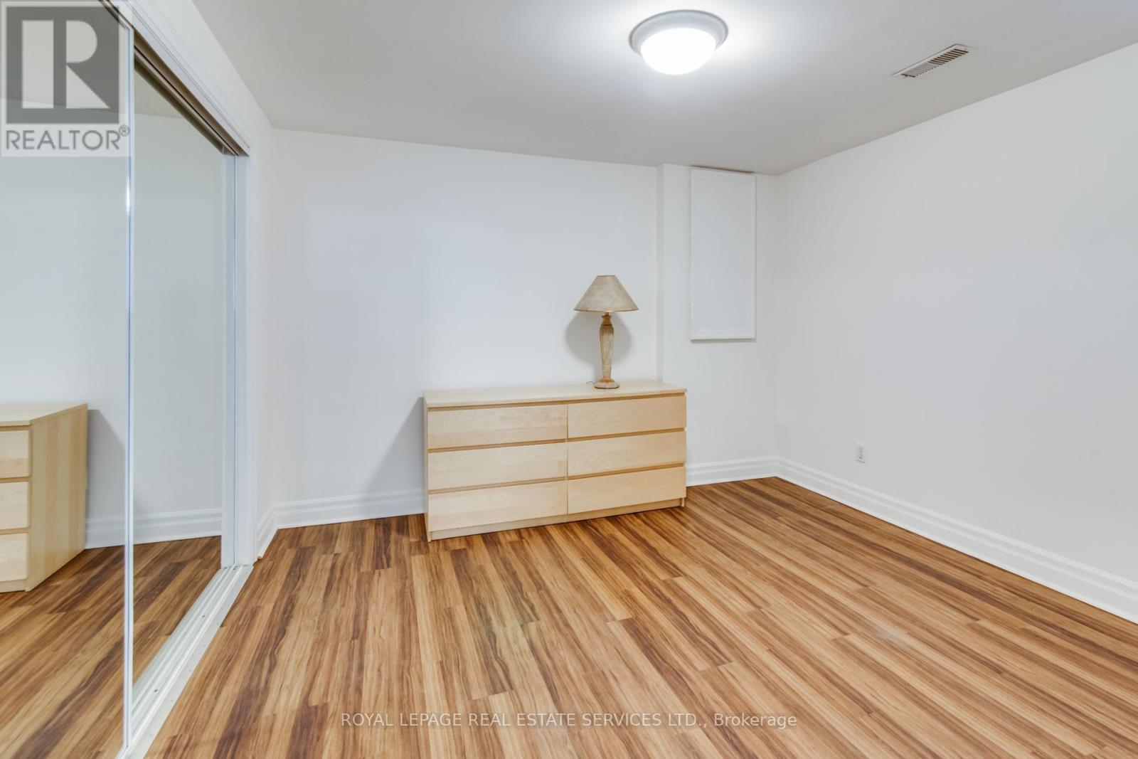 L - 116 Gillard Avenue, Toronto, Ontario  M4J 4N6 - Photo 12 - E12172790