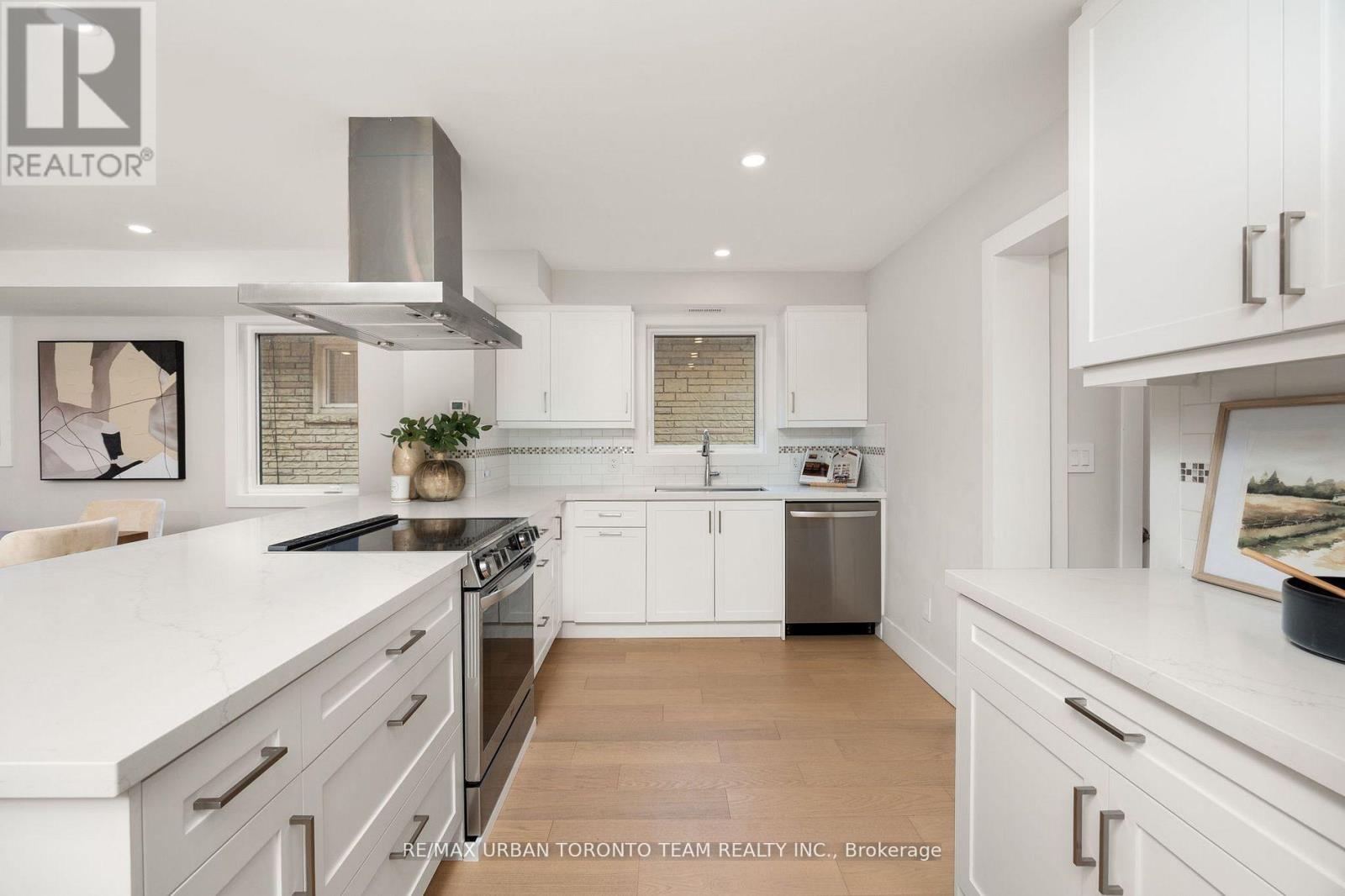 3517 St Clair Avenue E, Toronto (Clairlea-Birchmount), Ontario  M1K 1L4 - Photo 16 - E12172899