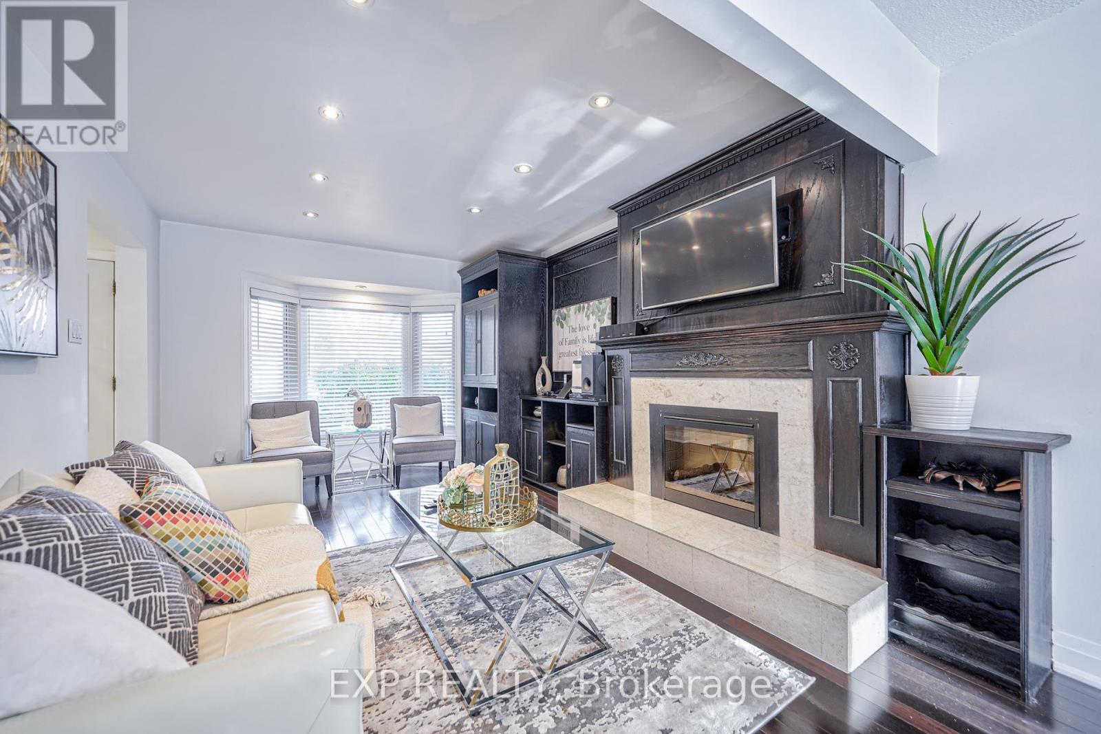 32 Parade Square, Toronto (Highland Creek), Ontario  M1C 3T6 - Photo 9 - E12172937