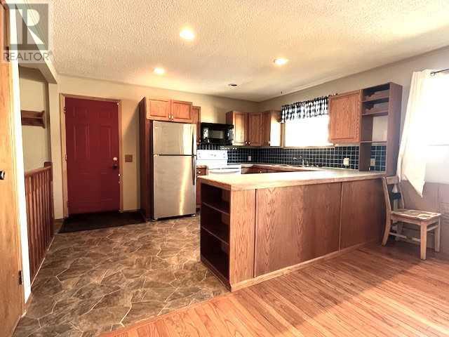 132, 28128 Township Road 412, Rural Lacombe County, Alberta  T4L 2N3 - Photo 8 - A2208919