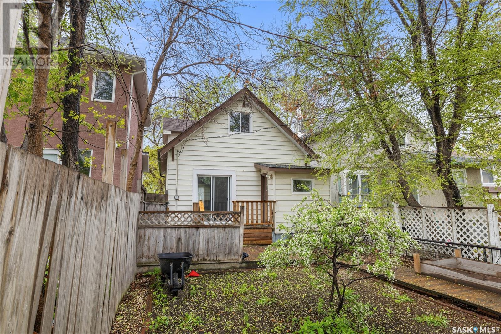 2031 Wallace Street, Regina, Saskatchewan  S4N 4A3 - Photo 19 - SK007018