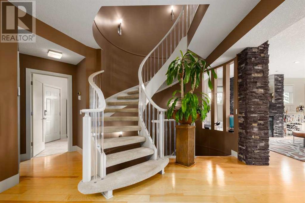 343 Candle Place Sw, Calgary, Alberta  T2W 3B3 - Photo 5 - A2211807