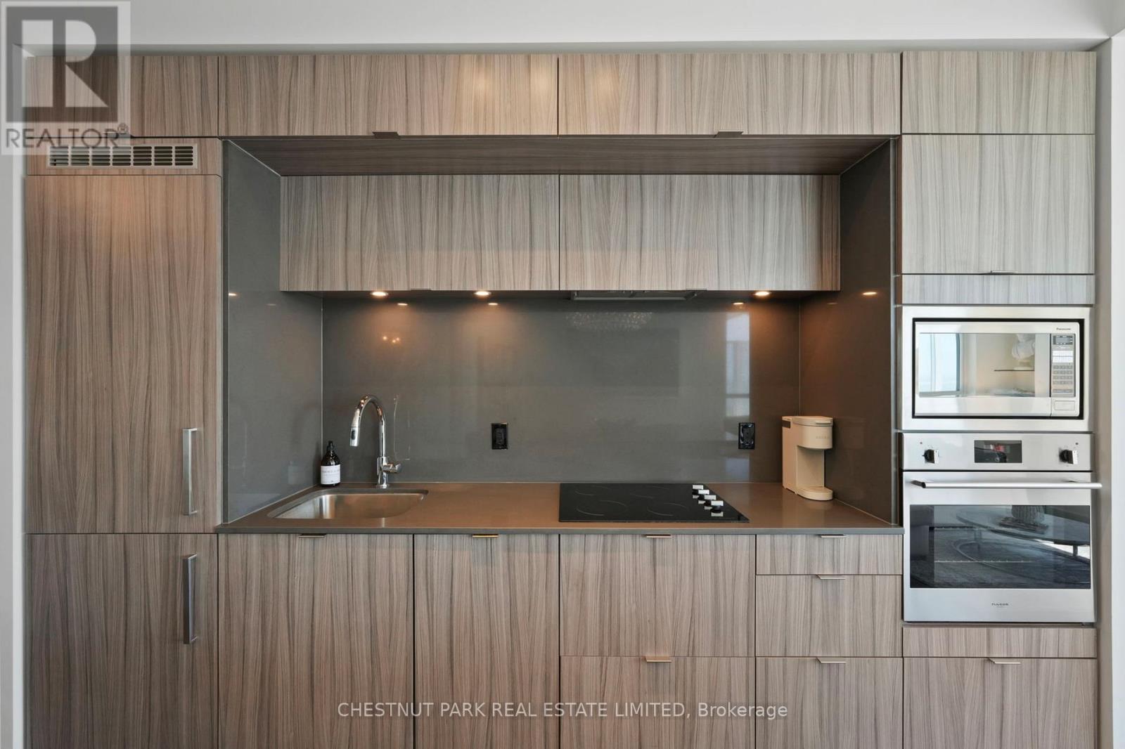 1220 - 38 Cameron Street, Toronto, Ontario  M5T 0C3 - Photo 10 - C12148607