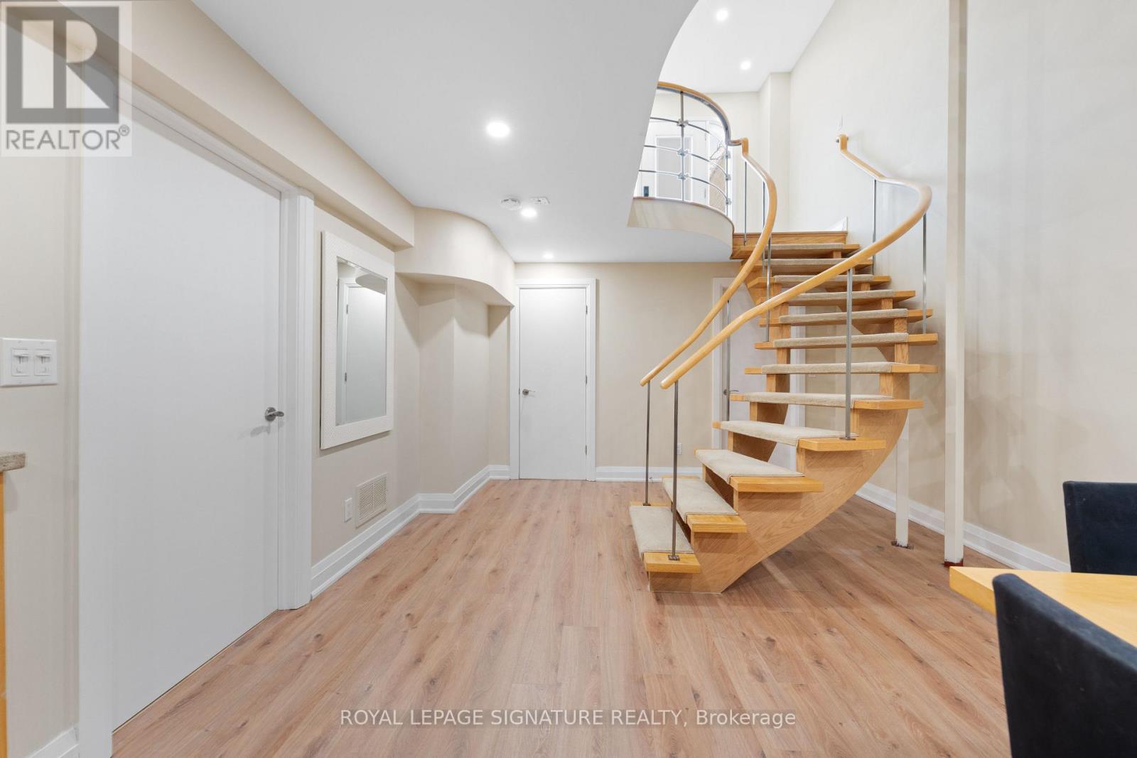 153 - 96 Crimson Mill Way, Toronto, Ontario  M2L 1T6 - Photo 21 - C12159833