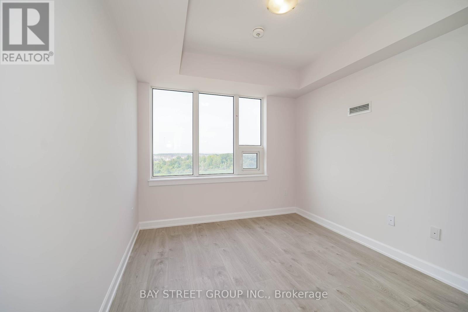 717 - 3200 William Coltson Avenue, Oakville (Jm Joshua Meadows), Ontario  L6H 7W6 - Photo 12 - W12171830