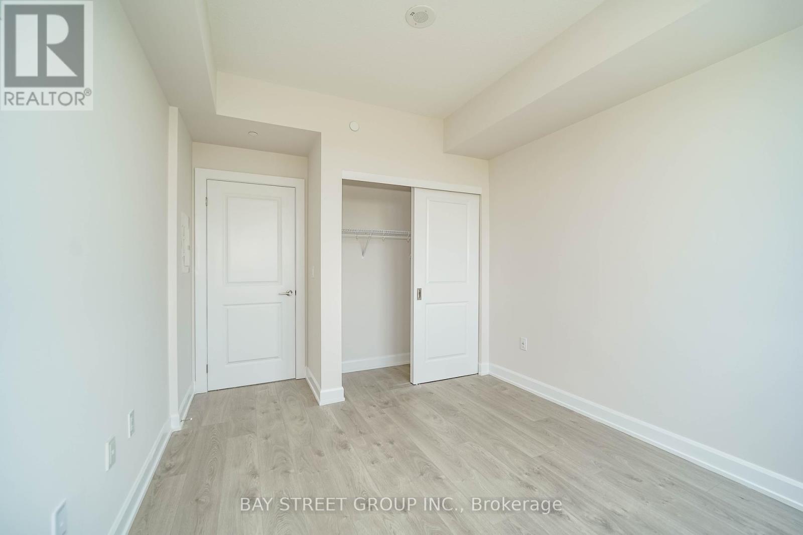 717 - 3200 William Coltson Avenue, Oakville (Jm Joshua Meadows), Ontario  L6H 7W6 - Photo 15 - W12171830