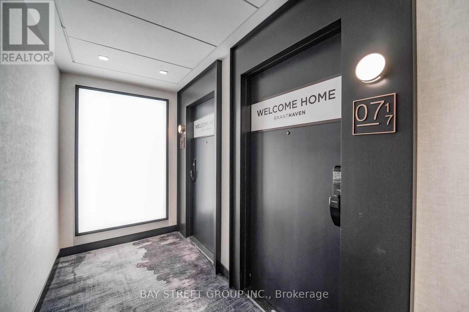 717 - 3200 William Coltson Avenue, Oakville (Jm Joshua Meadows), Ontario  L6H 7W6 - Photo 3 - W12171830