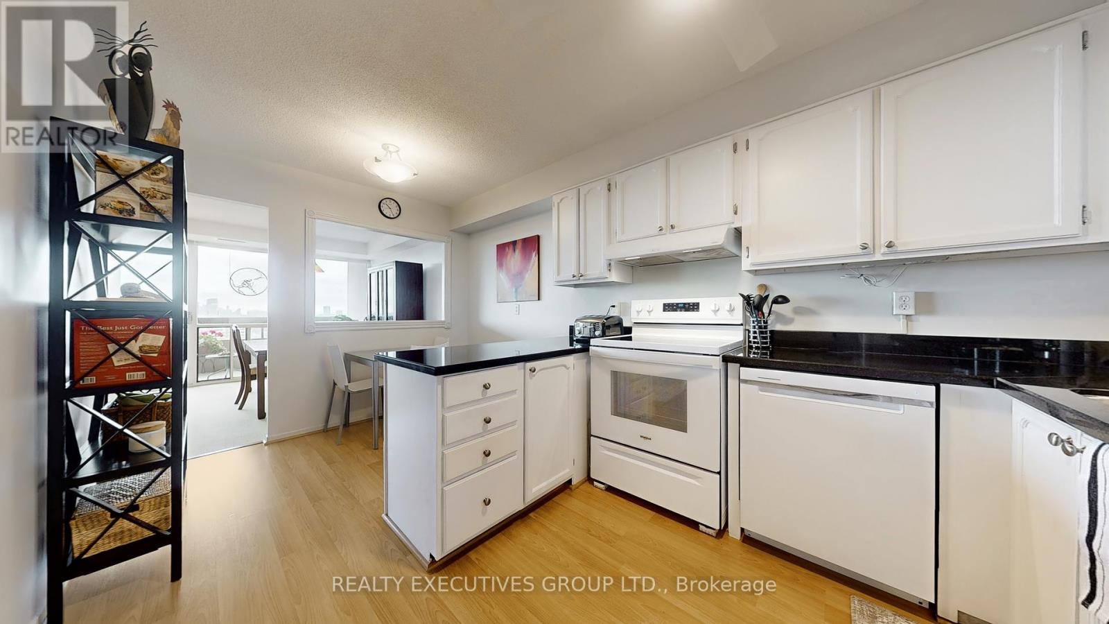 1601 - 8111 Yonge Street, Markham, Ontario  L3T 4V9 - Photo 13 - N12172736