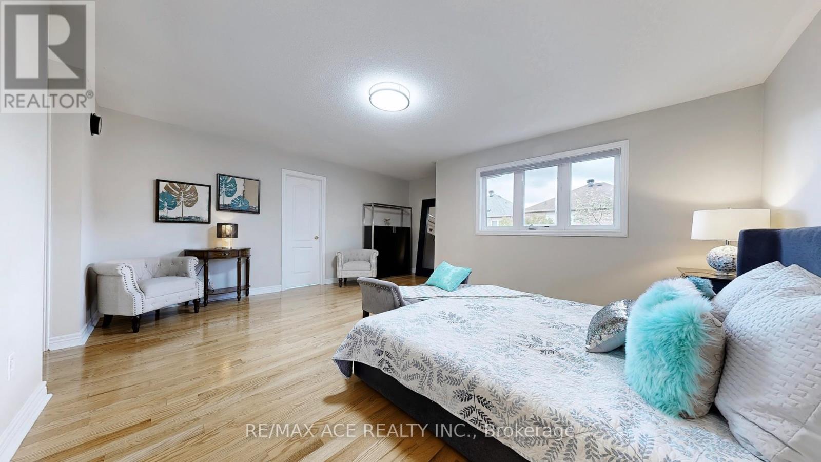 24 Pamgrey Road, Markham, Ontario  L6E 0B2 - Photo 23 - N12172834