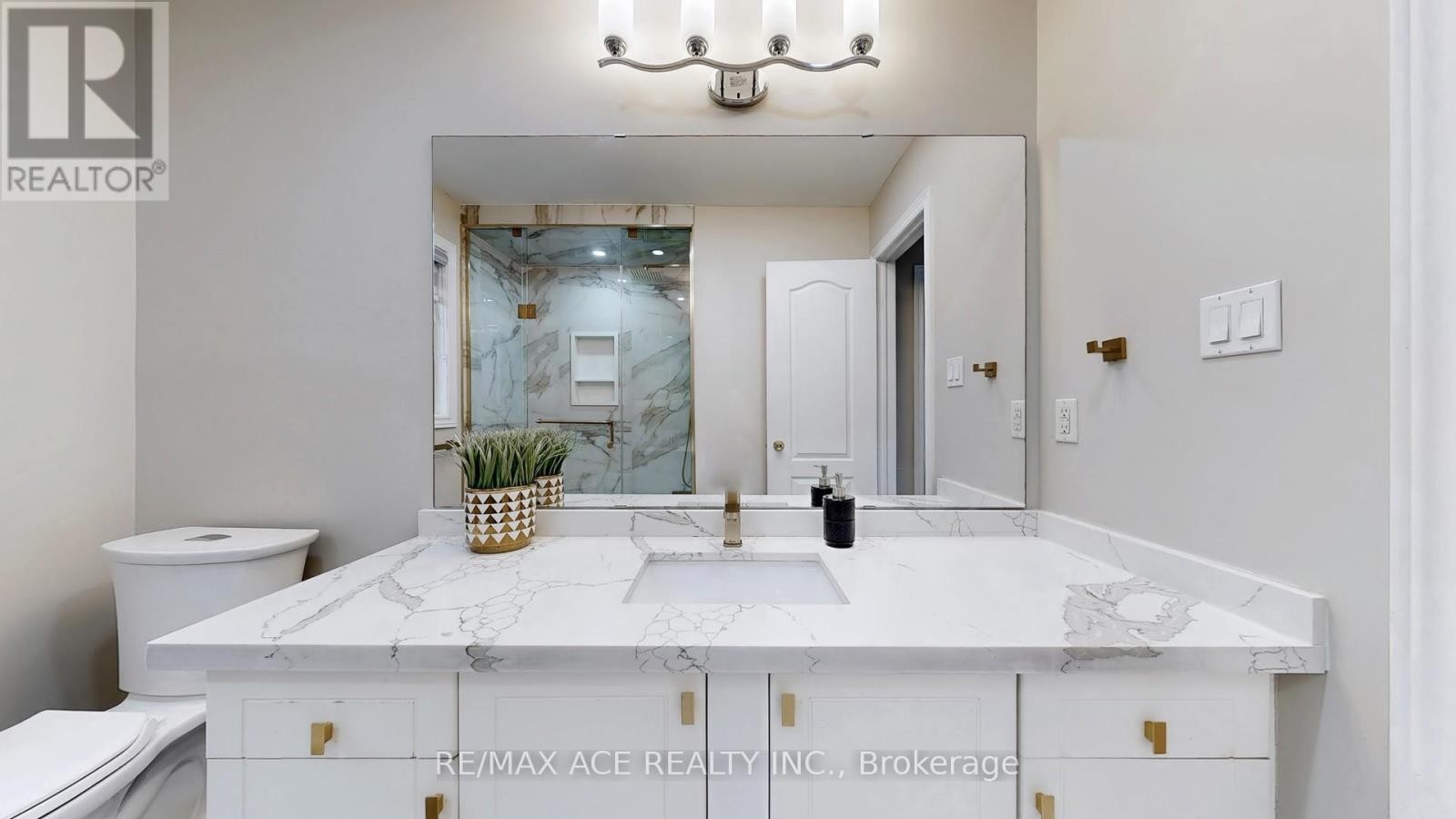 24 Pamgrey Road, Markham, Ontario  L6E 0B2 - Photo 32 - N12172834
