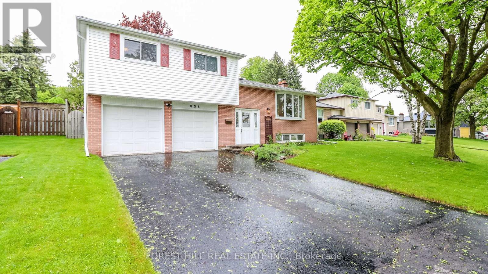 855 Three Seasons Drive, Newmarket, Ontario  L3Y 2B7 - Photo 2 - N12172870