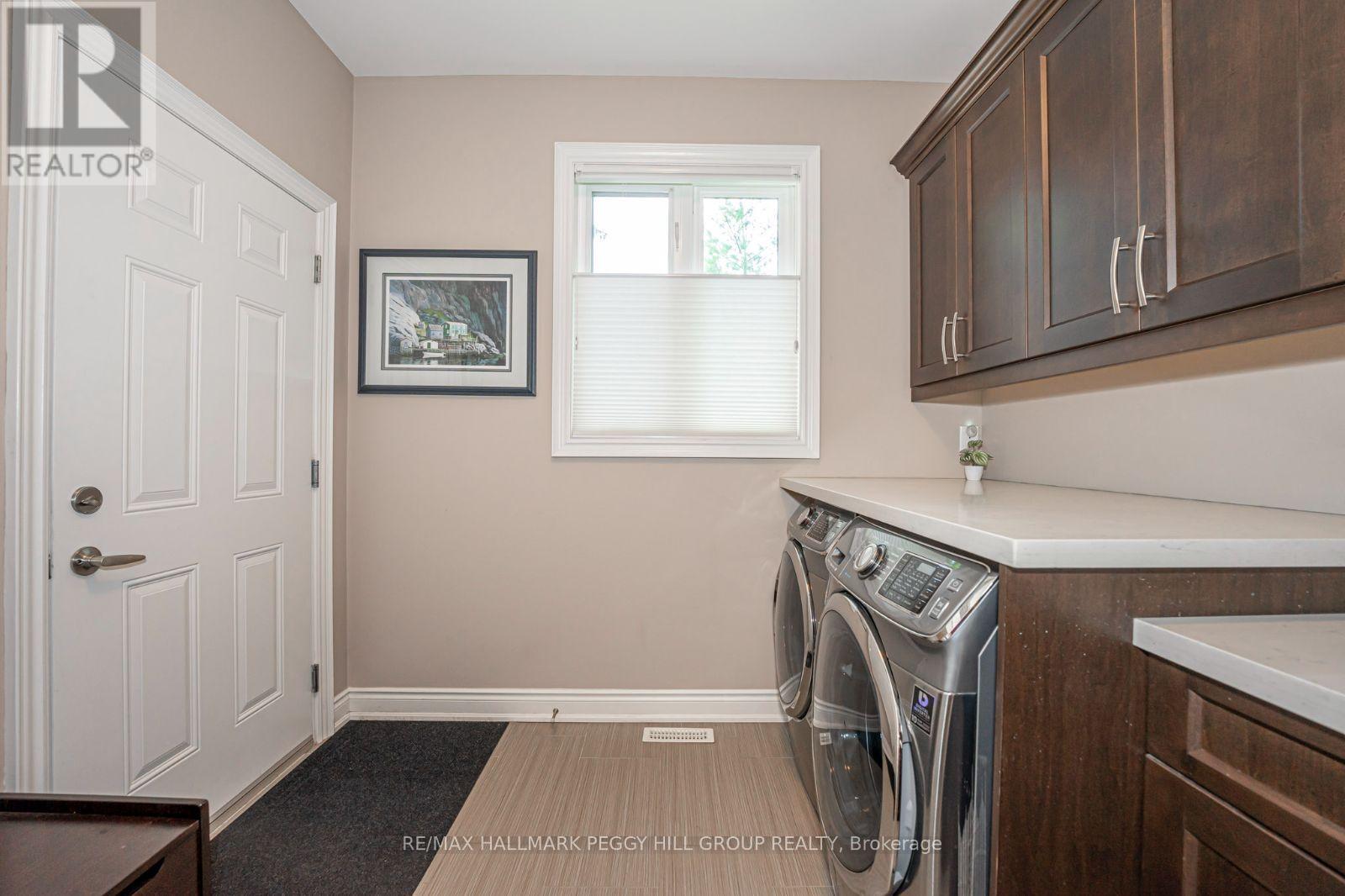 126 Mennill Drive, Springwater, Ontario  L9X 0J2 - Photo 16 - S12172798