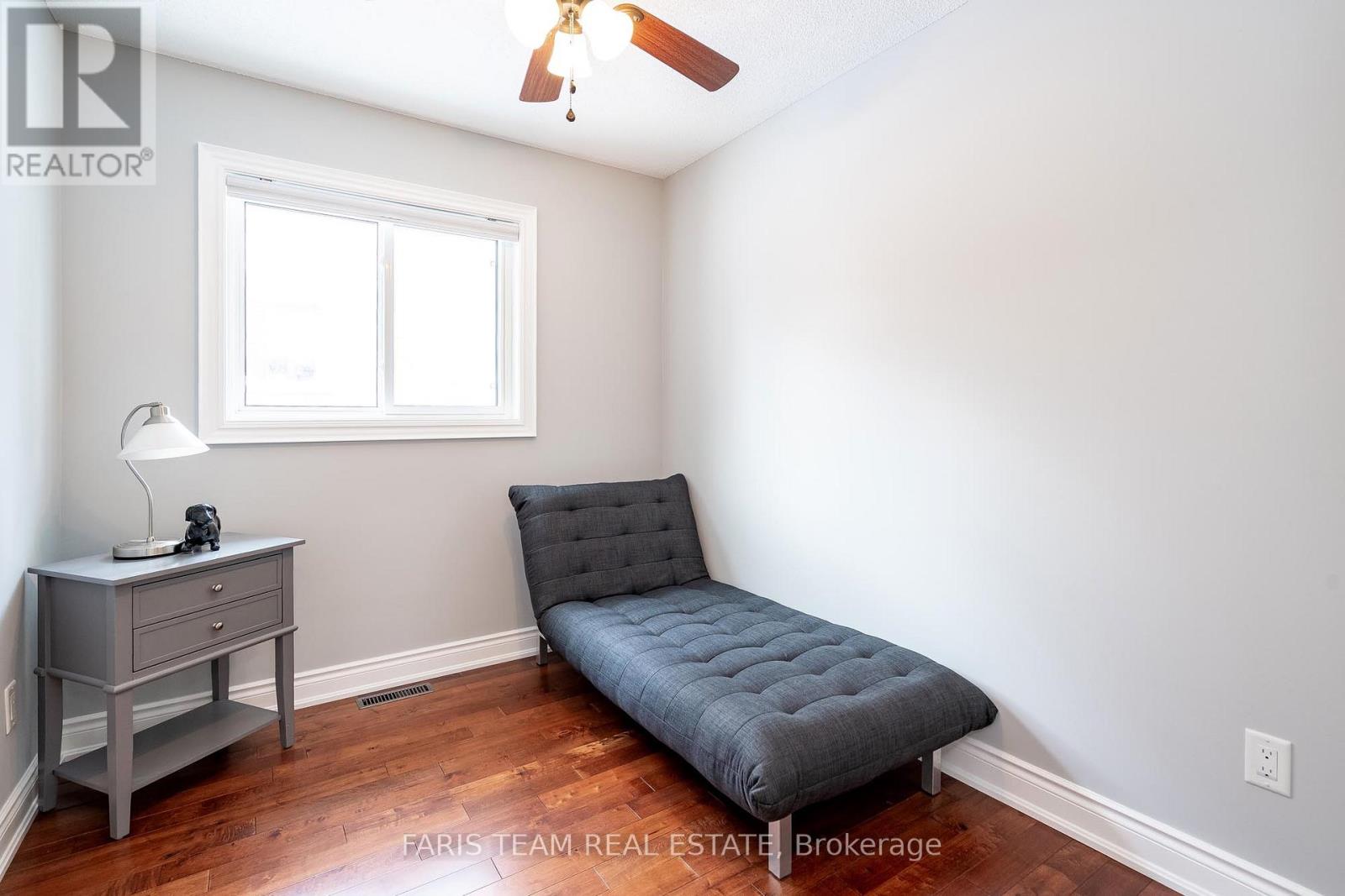 38 Summerset Drive, Barrie (Ardagh), Ontario  L4N 9L7 - Photo 16 - S12172898