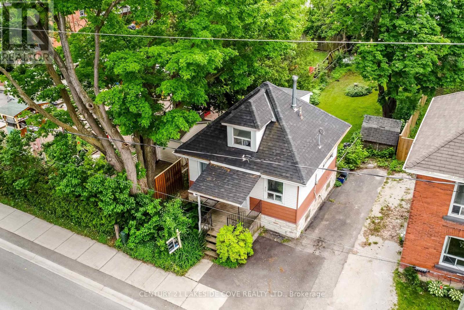 147 Dufferin Street, Orillia, Ontario  L3V 5T1 - Photo 3 - S12172960