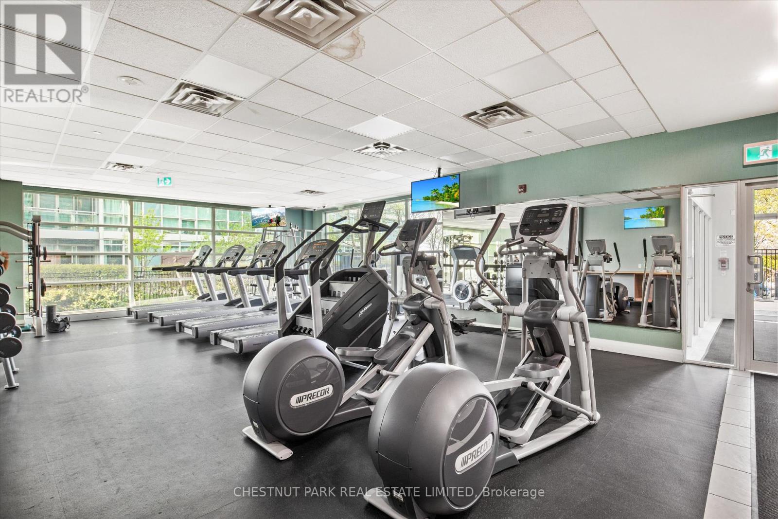 2216 - 185 Legion Road N, Toronto, Ontario  M8Y 0A1 - Photo 24 - W12160281