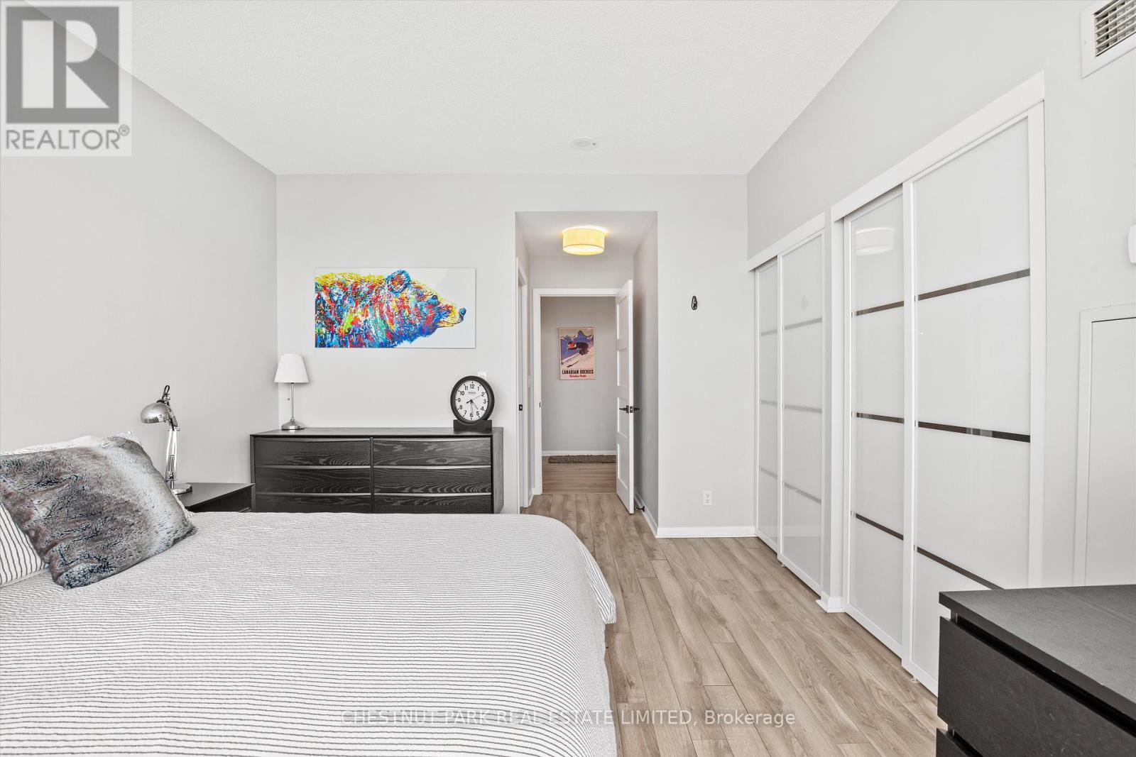 2216 - 185 Legion Road N, Toronto (Mimico), Ontario  M8Y 0A1 - Photo 13 - W12160281
