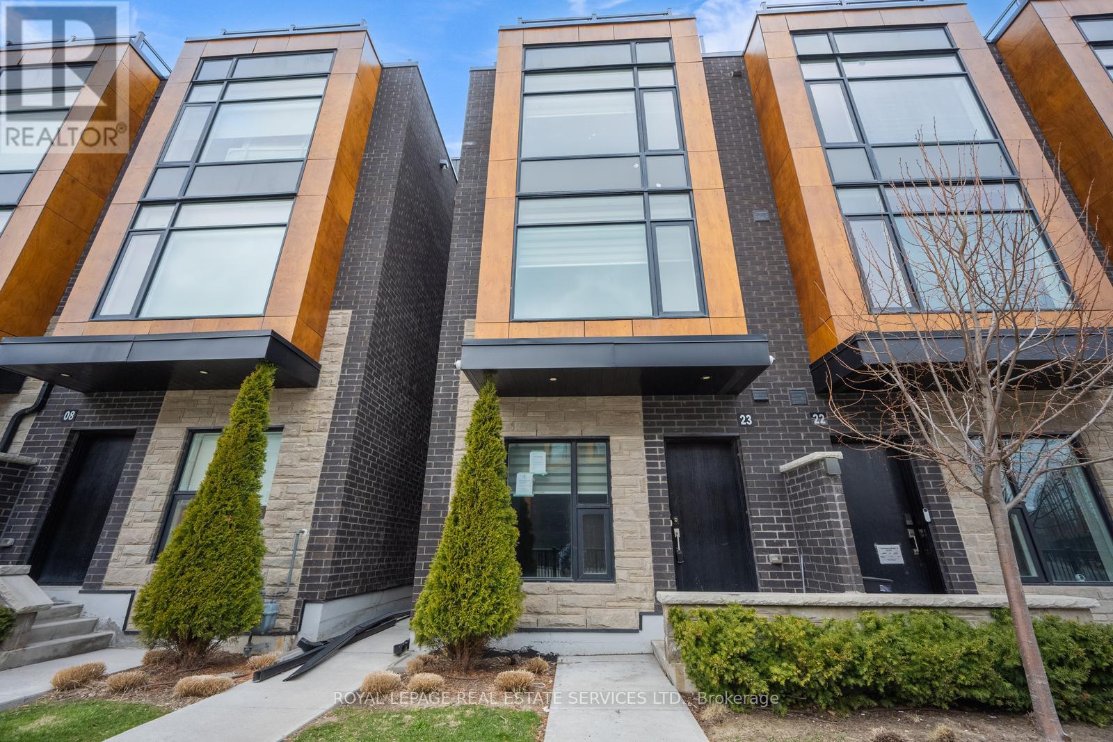 Property at 23 - 200 MALTA AVENUE image 2