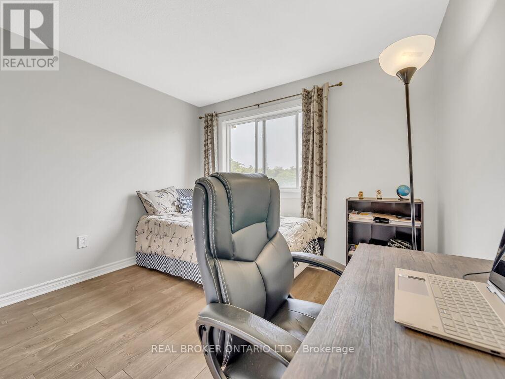 128 - 1050 Falgarwood Drive, Oakville, Ontario  L6H 2P3 - Photo 21 - W12172752