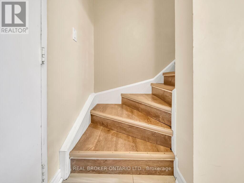 Property at 128 - 1050 FALGARWOOD DRIVE image 5