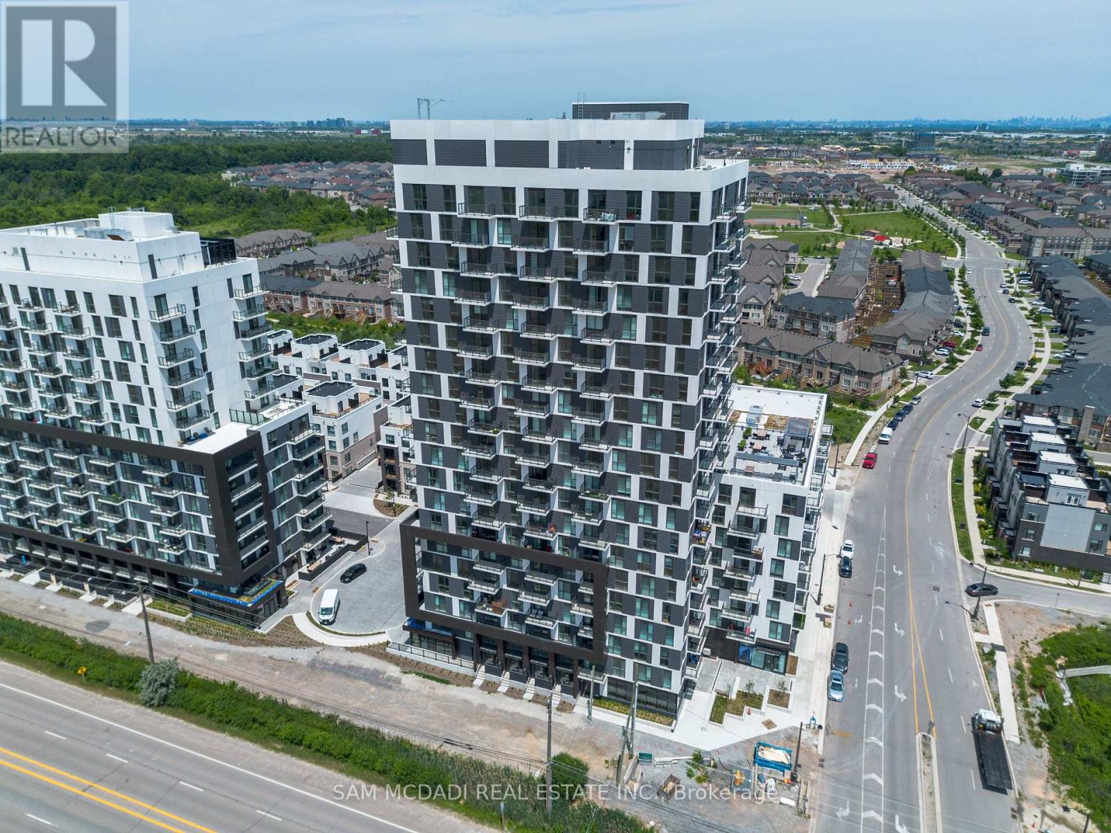 1508 - 335 Wheat Boom Drive, Oakville (Jm Joshua Meadows), Ontario  L6H 7Y1 - Photo 2 - W12172926