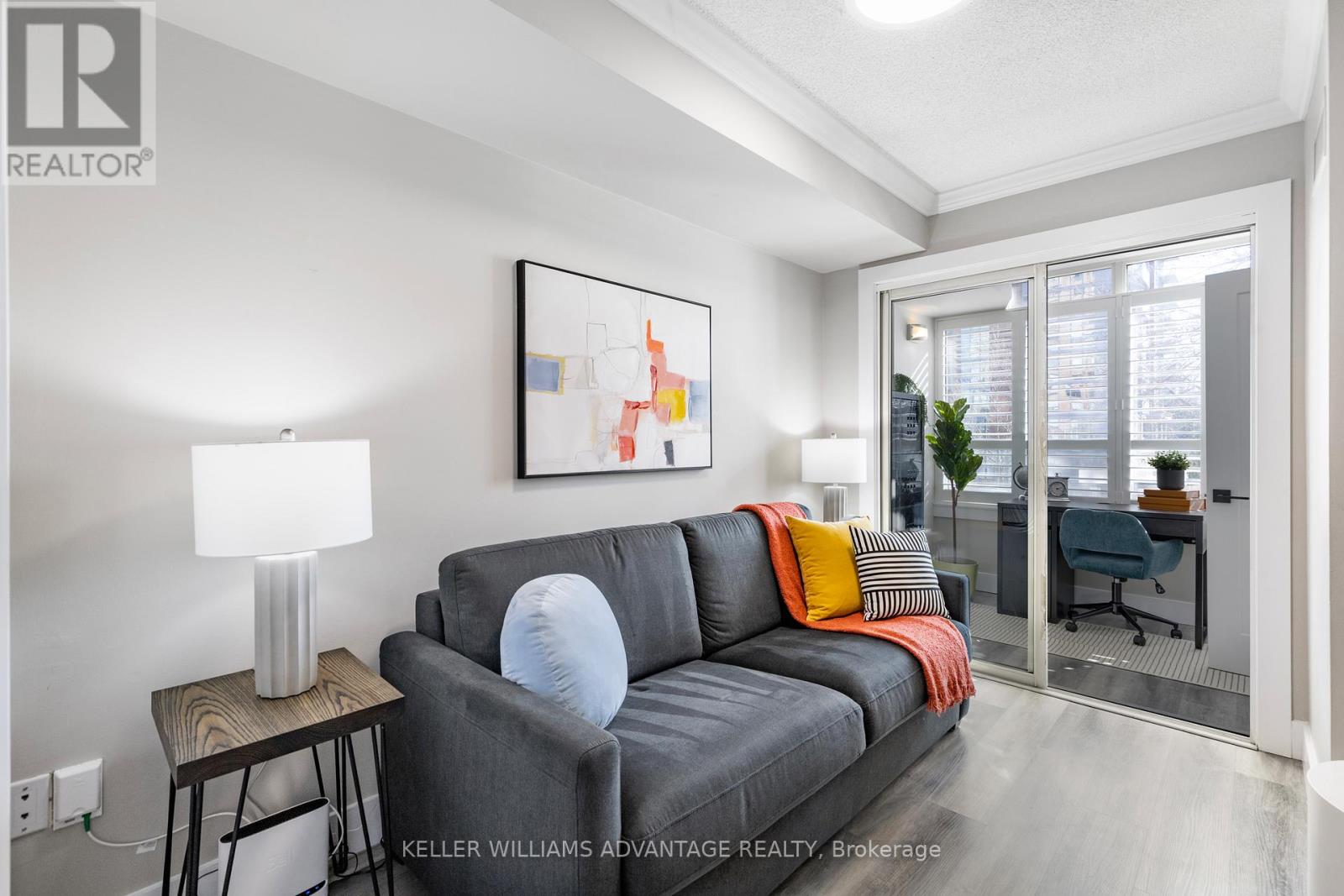 208 - 1270 Maple Crossing Boulevard, Burlington (Brant), Ontario  L7S 2J3 - Photo 13 - W12172929