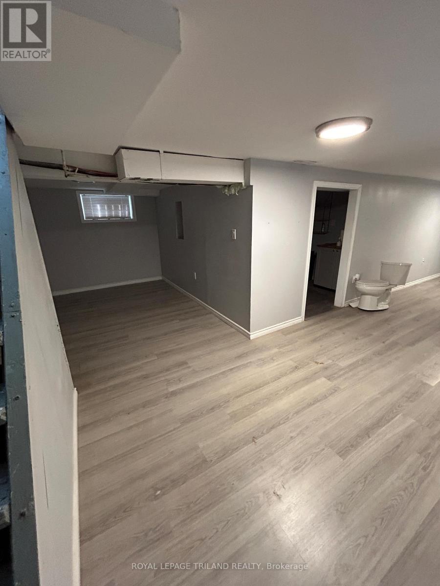 633 Hamilton Road, London East, Ontario  N5Z 1T1 - Photo 13 - X12173031