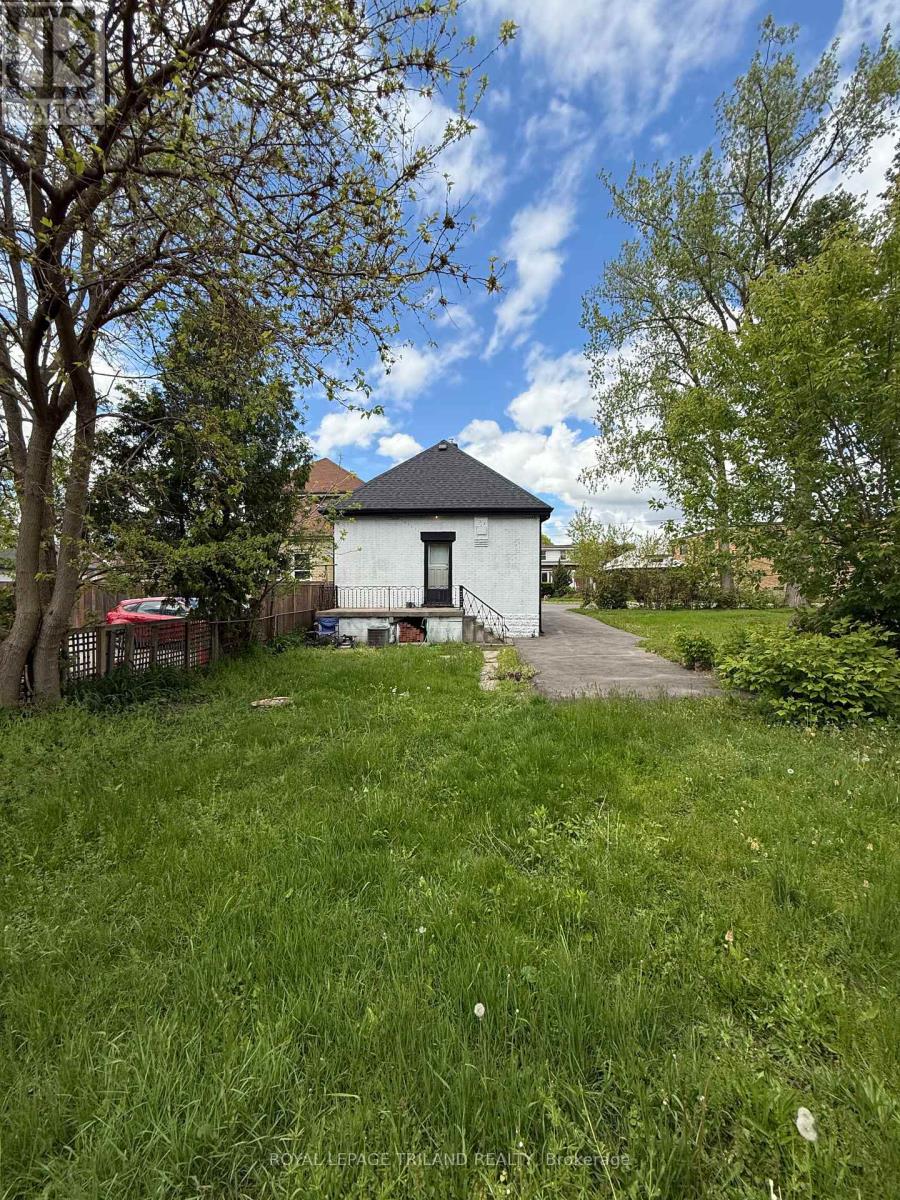 633 Hamilton Road, London East, Ontario  N5Z 1T1 - Photo 20 - X12173031