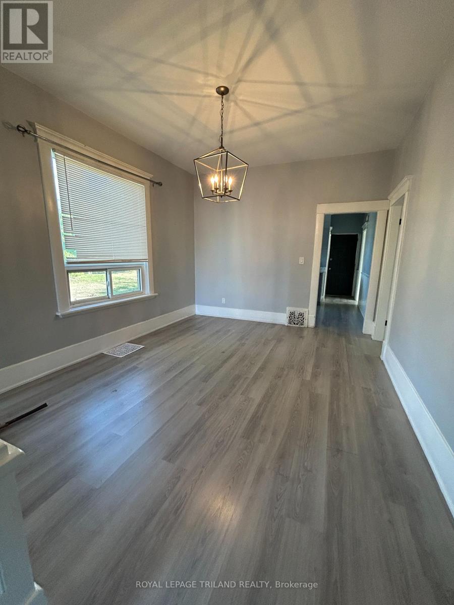 633 Hamilton Road, London East, Ontario  N5Z 1T1 - Photo 7 - X12173031