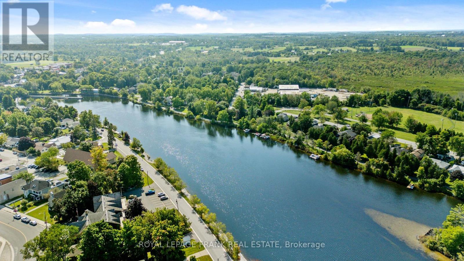 9 Hague Boulevard, Smith-Ennismore-Lakefield, Ontario  K0L 2H0 - Photo 43 - X12173056