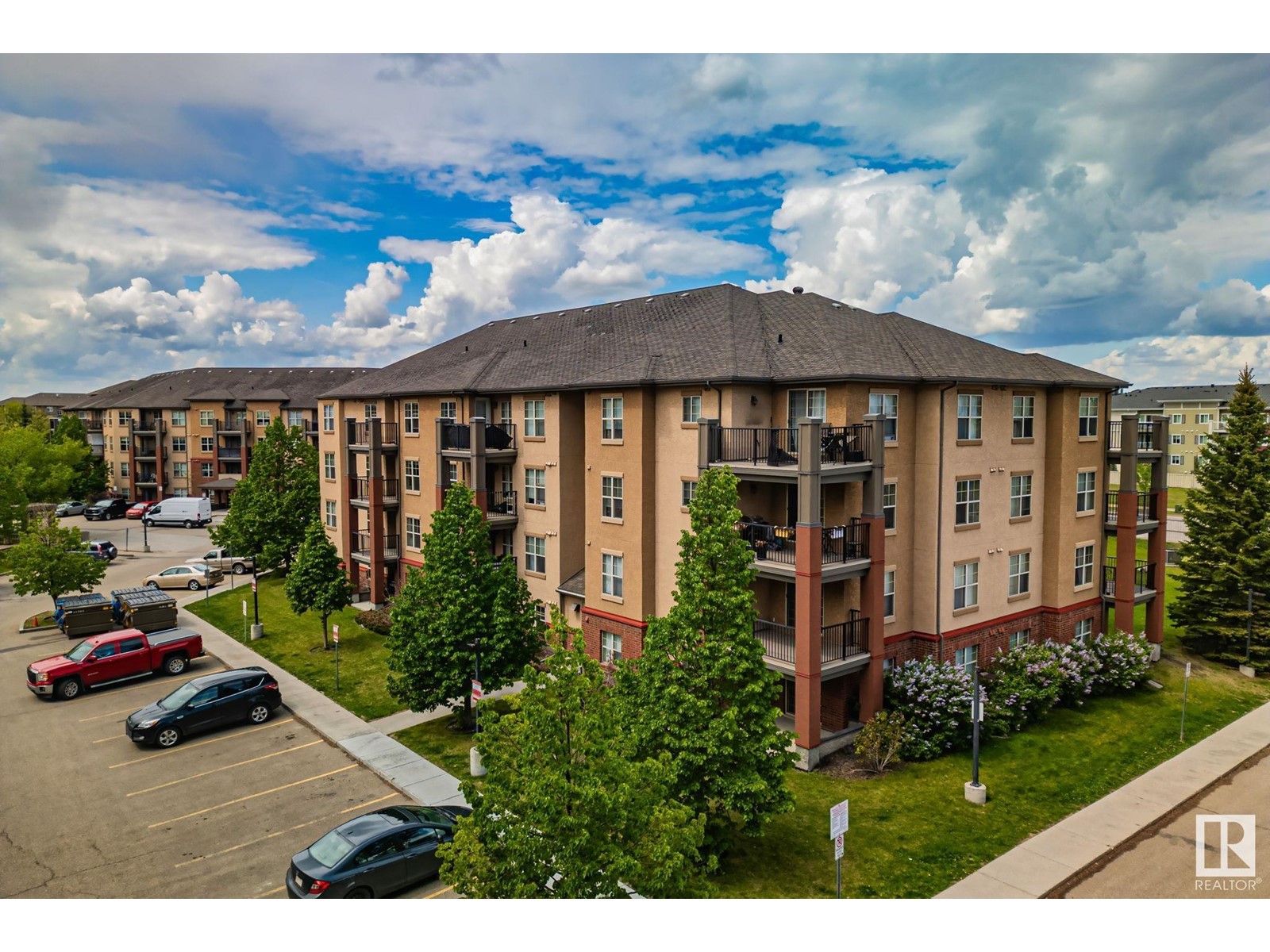#305 11441 Ellerslie RD SW SW, Edmonton, Alberta