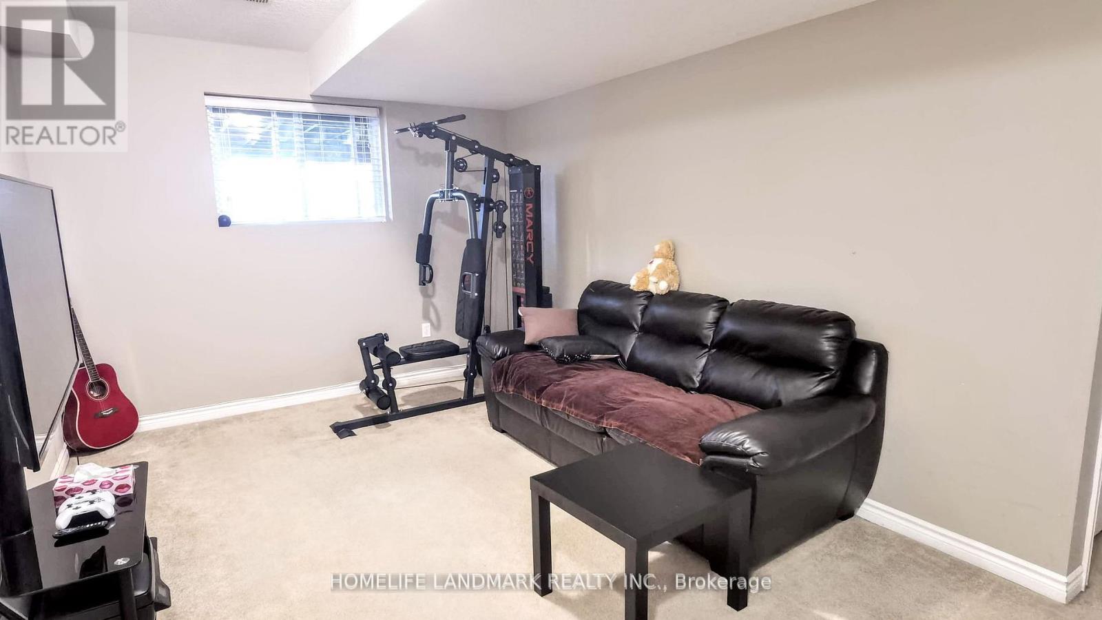 370 Sauve Crescent, Waterloo, Ontario  N2T 2Y9 - Photo 11 - X12172727