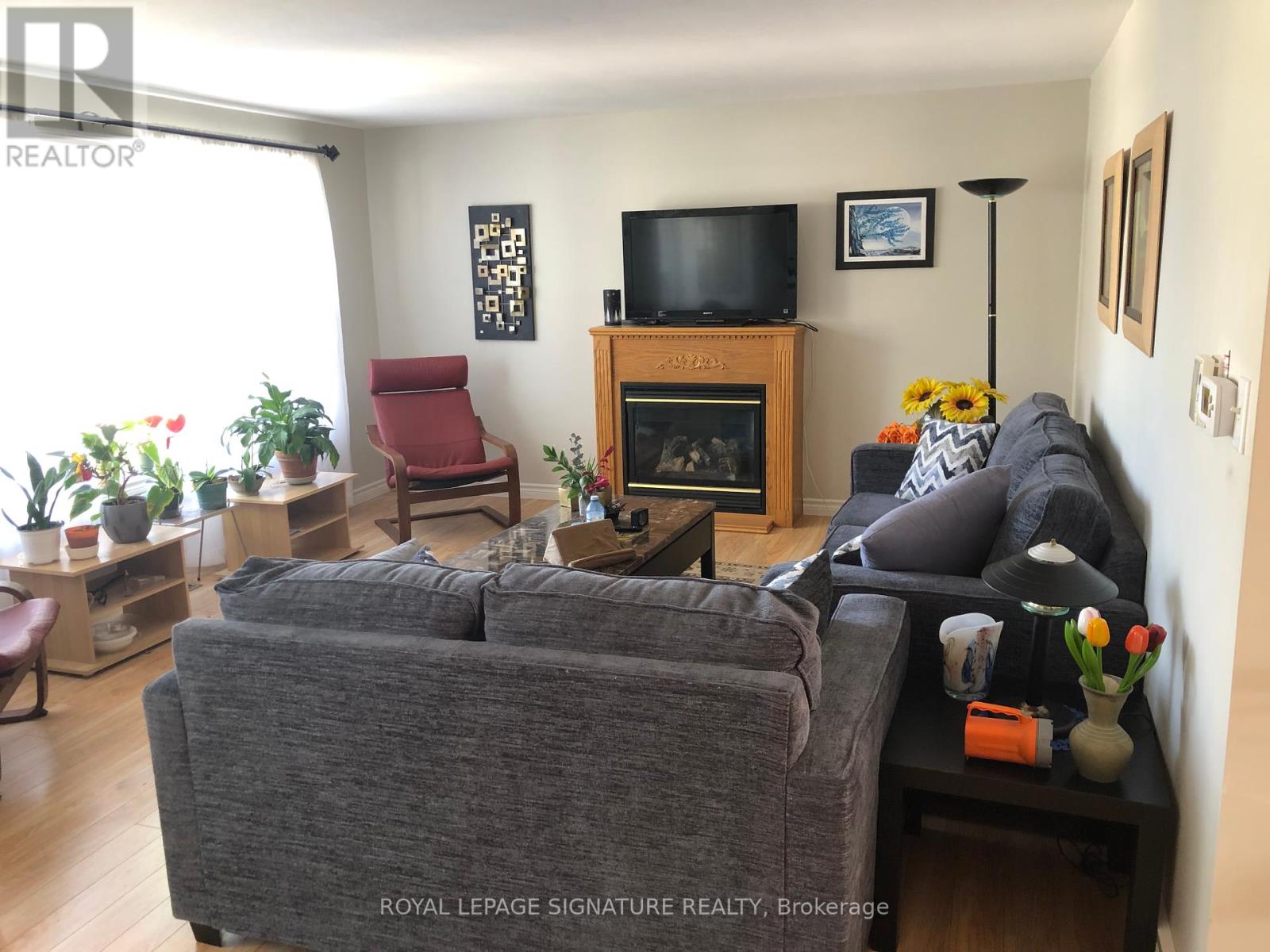 330 Wyldwood Lane, South Huron, Ontario  N0M 1T0 - Photo 6 - X12172806