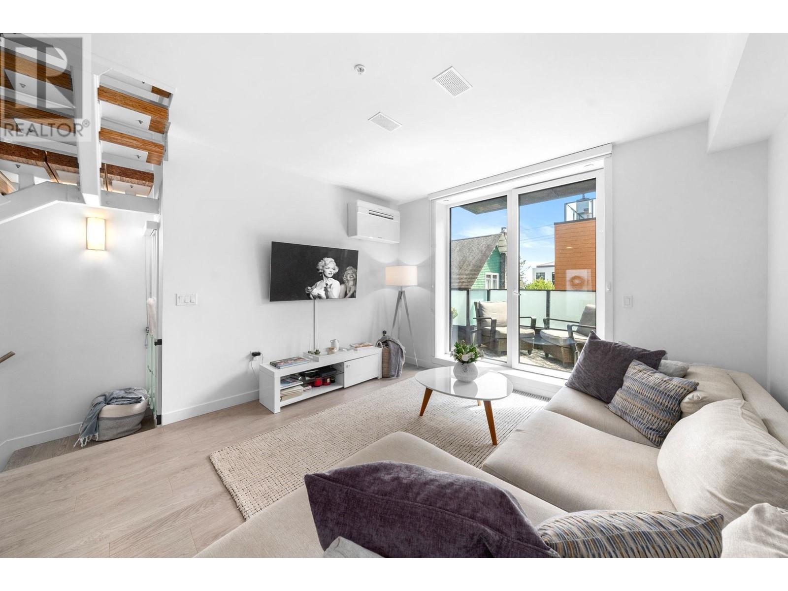 35 720 E 3rd Street, North Vancouver, British Columbia  V7L 0G7 - Photo 12 - R3006830