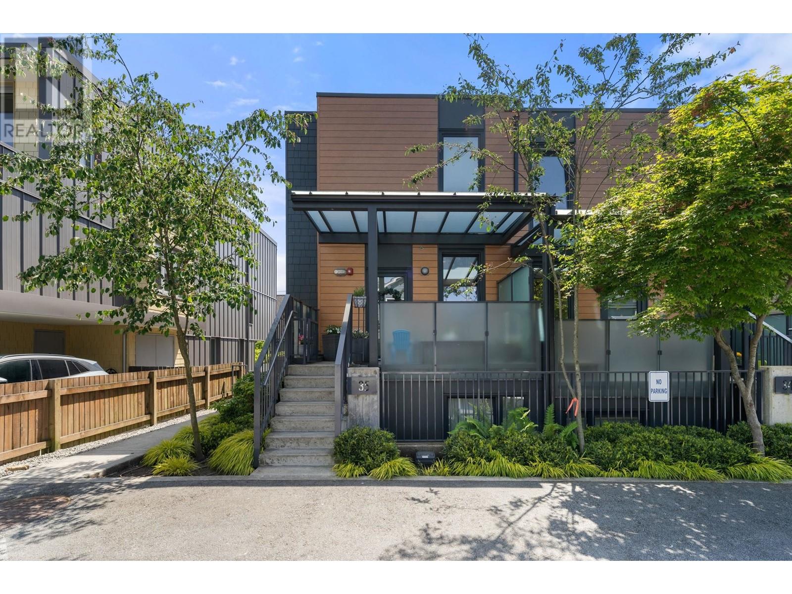 35 720 E 3rd Street, North Vancouver, British Columbia  V7L 0G7 - Photo 4 - R3006830