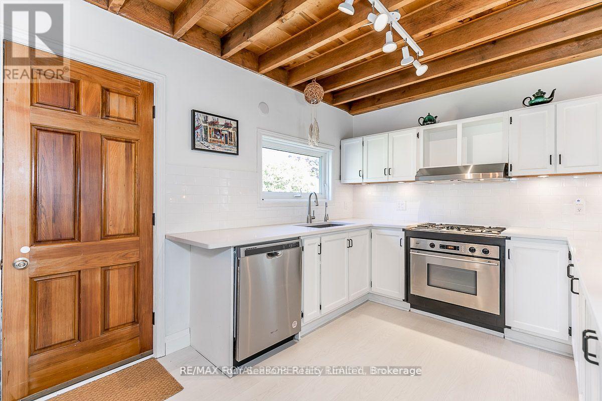 431 Fourth Street W, Collingwood, Ontario  L9Y 1S9 - Photo 8 - S12172990