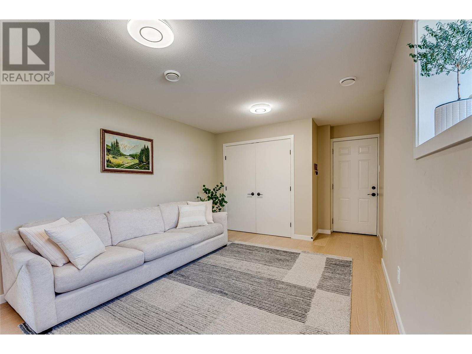 Property at 8935 Kalamalka Road image 4