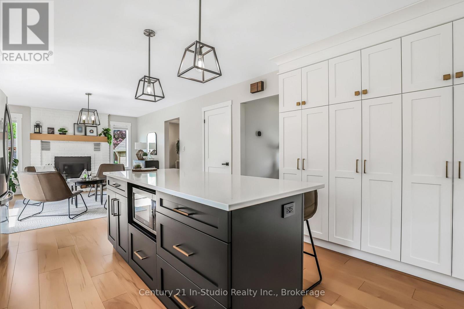 20 Smith Street, Kincardine, Ontario  N0G 2T0 - Photo 18 - X12173054