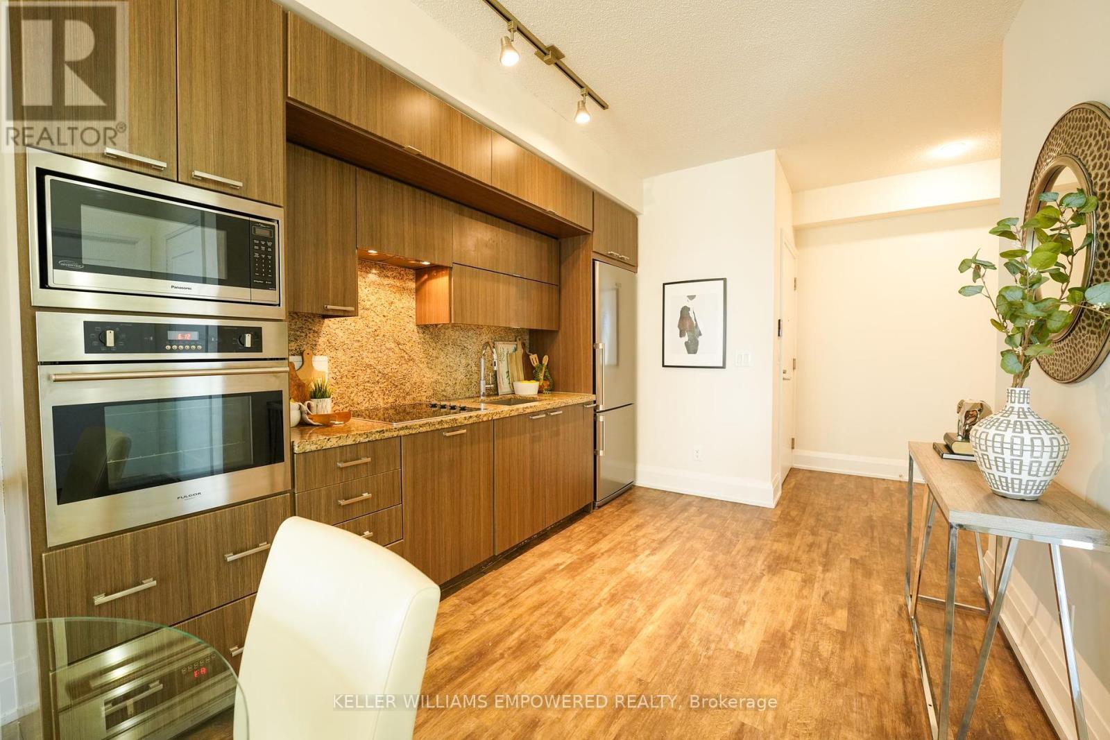1305 - 120 Harrison Garden Boulevard, Toronto, Ontario  M2N 0H1 - Photo 3 - C11990061